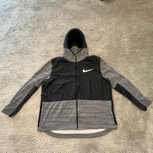 Nike Basketball Black and Gray Hooded Jacket - XXL